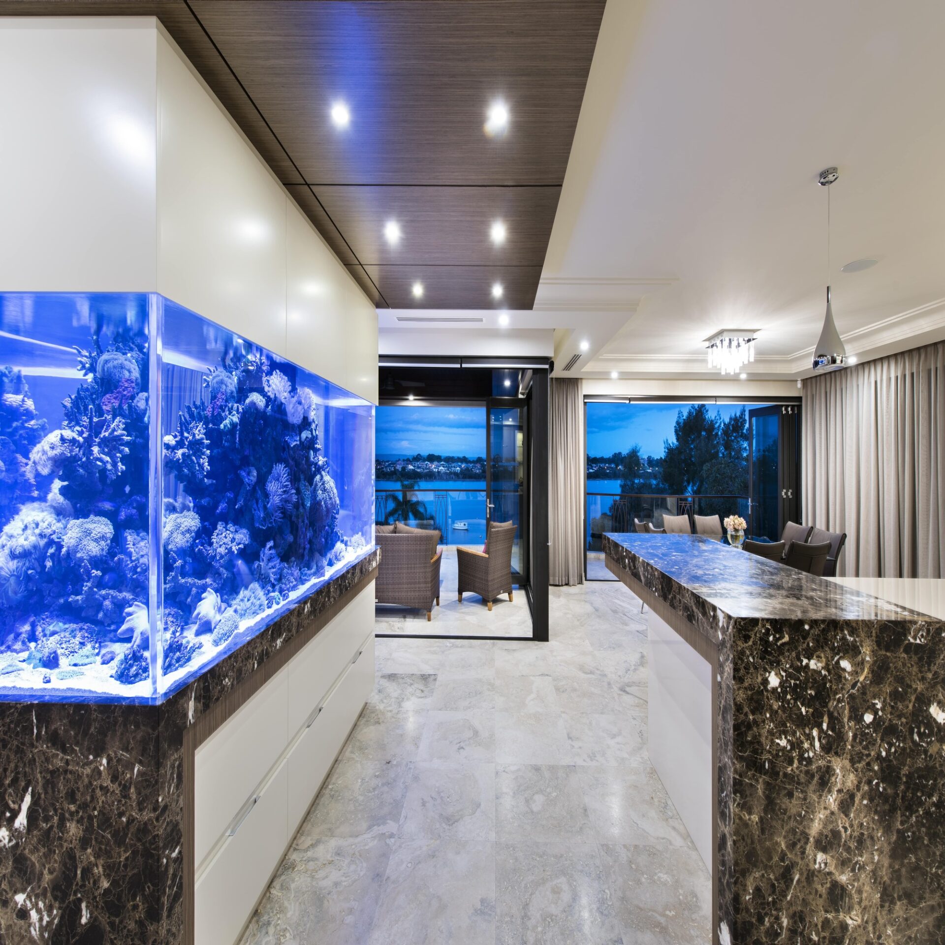 ||Custom Aquariums Perth||Custom Aquariums Perth|||Custom Home Aquarium|Luxury Custom Aquarium