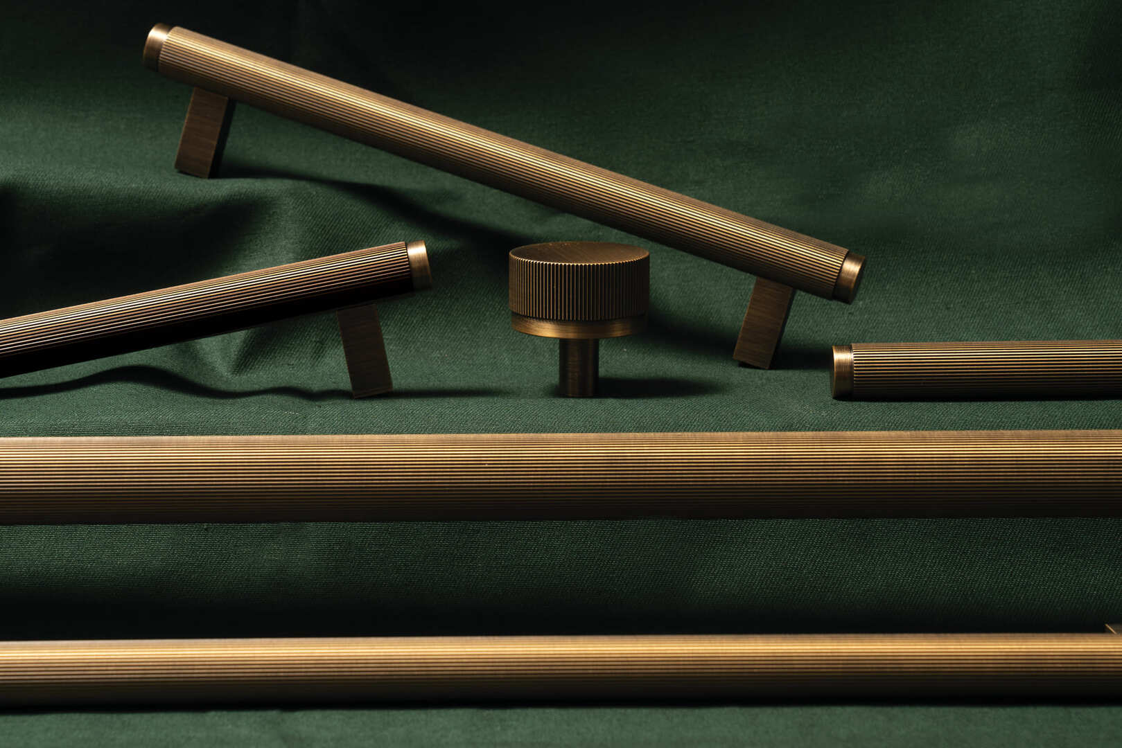 Architectural Handles||Architectural Handles||Momo Handles