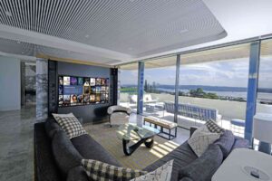 Cinema Theater||Vaucluse Ultimate Integration|custom home automation|Denote luxury home automation|home cinema design|CEDIA Global Best Integrated Home|luxury home audio-visual|Wall-Mounted Speaker Installation|luxury smart home|smart home integration||home design|Luxury home design|home cinema design|high-end AV installation|Vaucluse smart home|tailored living experience|smart lifestyle solutions|acoustic panel installation|integrated home systems|Home Automation Sydney|Smart Homes Sydney|Home Integration Sydney