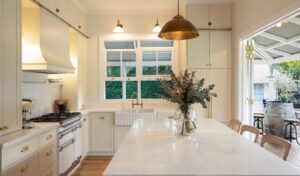 Classic Queenslander Renovation|Brisbane interior renovation|Classic Queenslander Renovation|Built-in bookcases|Mudroom and laundry design