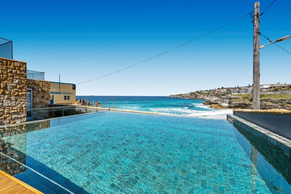 Custom Pools Sydney|Custom Pools Sydney|freedom pools logo