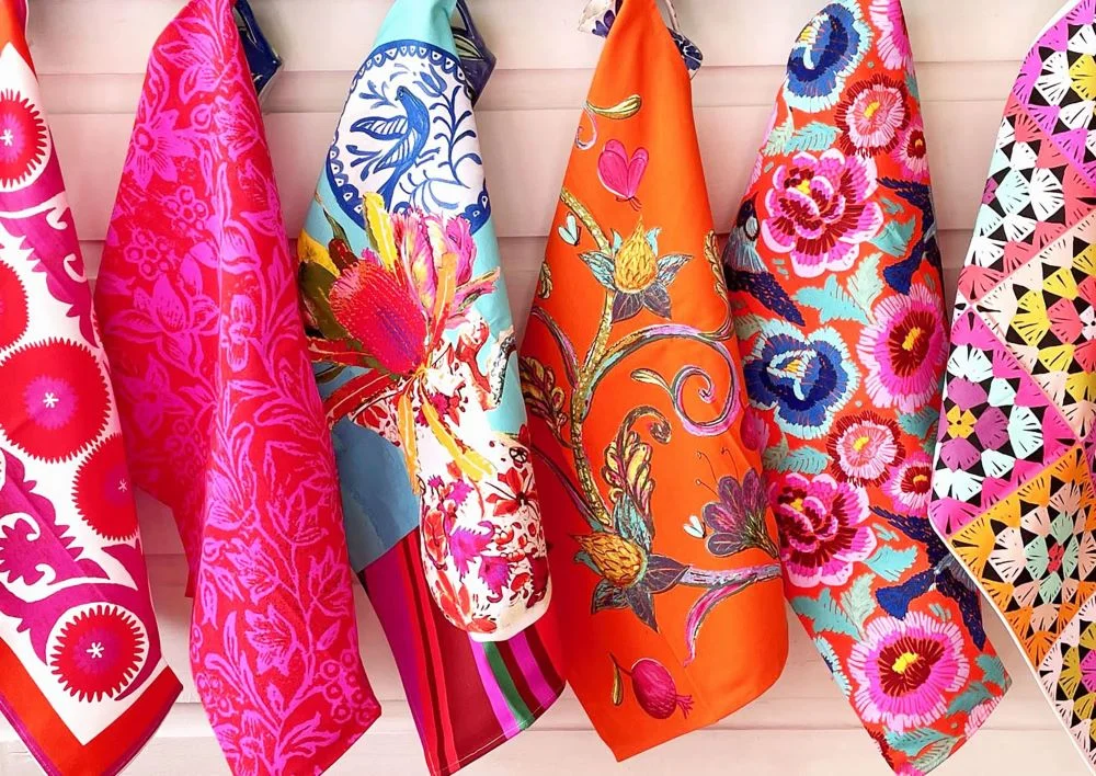 Gorgeous Vibrant Tea Towels from Anna Chandler|Anna Chandler|Anna Chandler Australia|Australian Anna Chandler|patterned home accessories|artistic home décor|Tableware by Anna Chandler|Anna chandler Homewares|Anna Chandler Tableware|Anna Chandler design|colourful home décor|Designer Anna Chandler