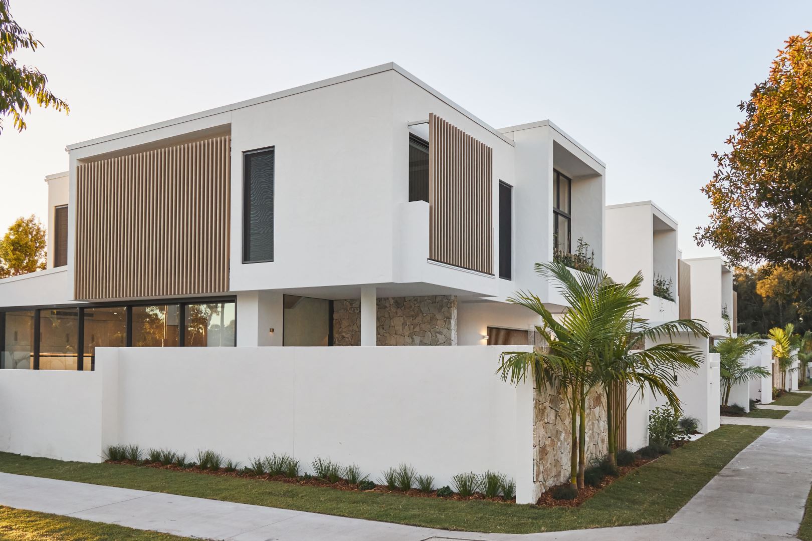 Byron Bay Custom Homes|Luxury Custom Home Byron Bay||Luxury coastal style home Byron Bay||Luxury Custom Homes Byron Bay||||Kitchen in luxury home in Byron Bay|Sustainable Byron Bay Custom Home