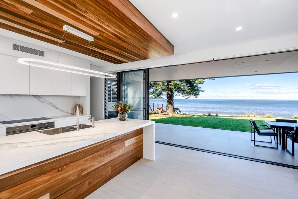 Luxury Kitchen Sydney|Luxury Kitchen|Luxury Alfresco|Luxury Builders Sydney|White Kitchen with views|Gremmo Homes Build|Gremmo Homes|Luxury Homes Sydney