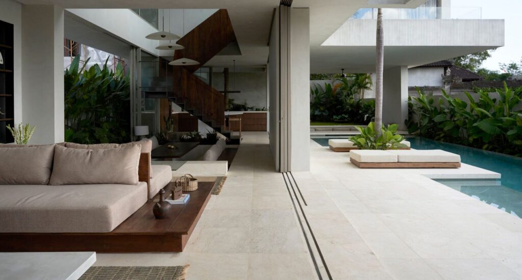 Villa Kiliki|Pererenan Bali luxury living|Bali luxury living|Bali modern villa|Luxury villas|Pererenan Bali villas|Sunken dining area villa|Kalma Villas design|Bali villa with private pool|Western-standard villa Bali
