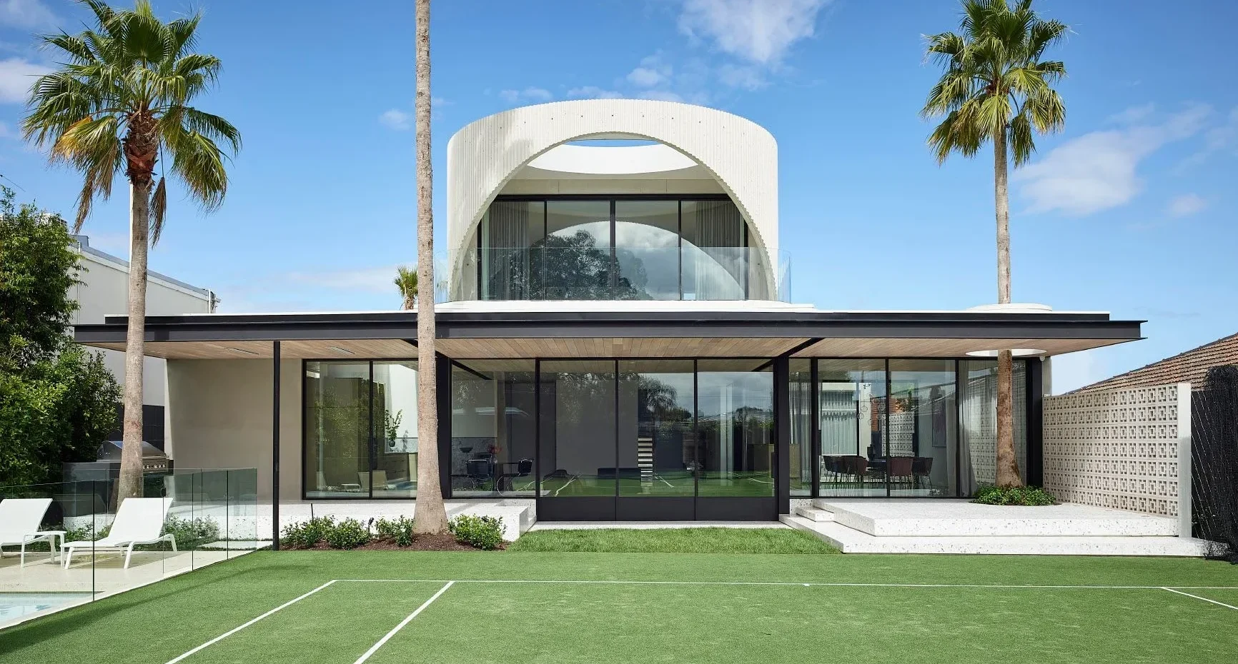 Victoria luxury home|luxury home HVAC design|staircase luxury home st kilda||||